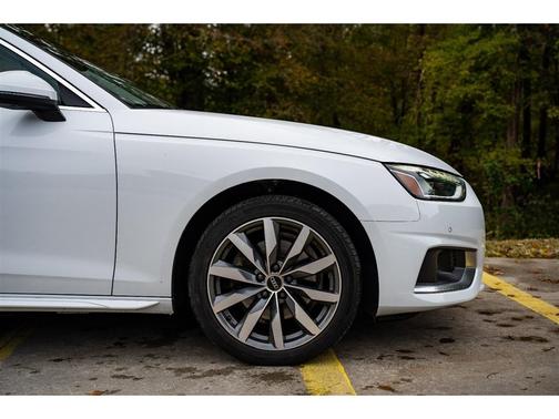 2023 Audi A4 40 Premium Plus