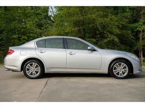 2013 INFINITI G37x Base