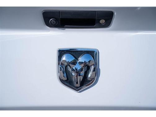 2018 RAM 2500 Tradesman Crew Cab 4x4 6'4' Box