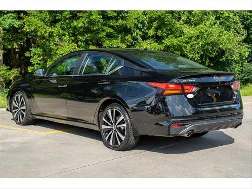 2020 Nissan Altima SR Intelligent AWD