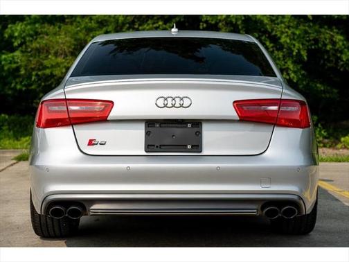 2013 Audi S6 4.0T Prestige