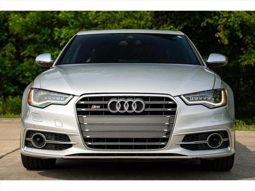 2013 Audi S6 4.0T Prestige