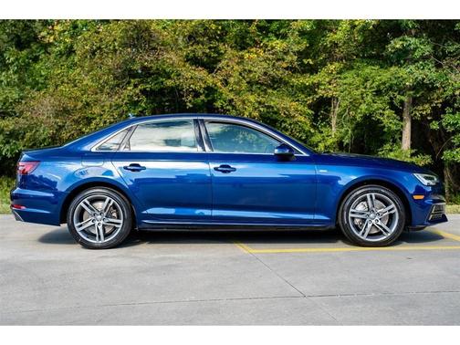 2018 Audi A4 2.0T Premium Plus