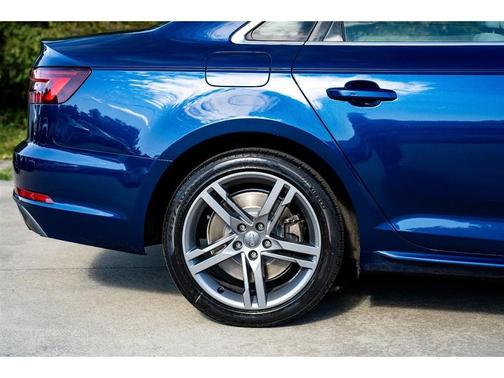 2018 Audi A4 2.0T Premium Plus