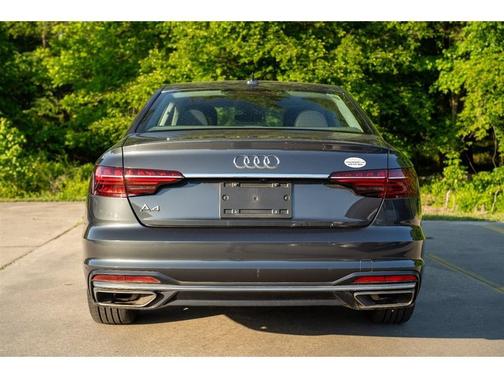 Manhattan Gray Metallic 2020 Audi A4 40 Premium