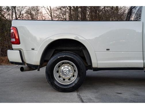 2019 RAM 3500 Limited Crew Cab 4x4 8' Box