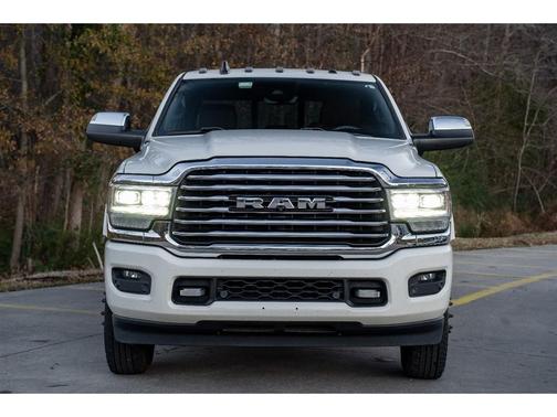2019 RAM 3500 Limited Crew Cab 4x4 8' Box