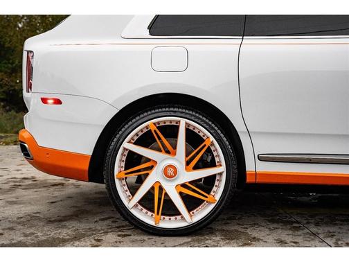 2019 Rolls-Royce Cullinan SPORT UTILITY 4-DR