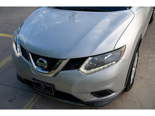 Brilliant Silver 2016 Nissan Rogue S