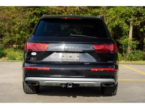2019 Audi Q7 55 Premium Plus