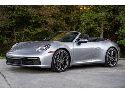 2022 Porsche 911 Carrera