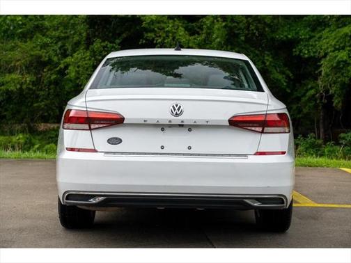 2021 Volkswagen Passat 2.0T SE