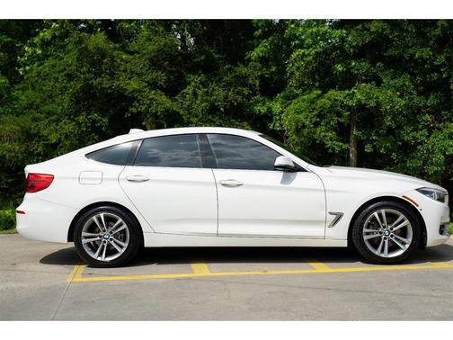 2017 BMW 330 Gran Turismo xDrive