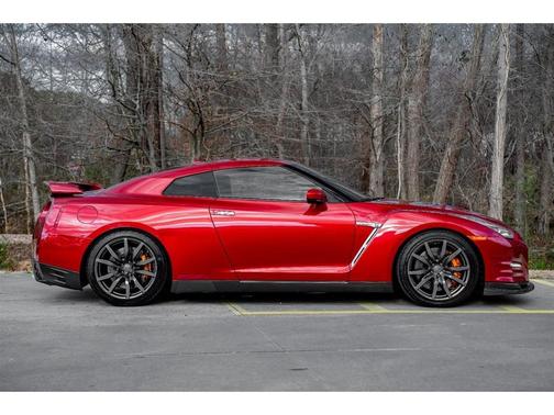 2015 Nissan GT-R Premium
