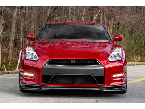 2015 Nissan GT-R Premium