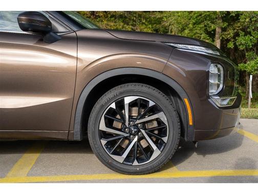 2022 Mitsubishi Outlander SEL