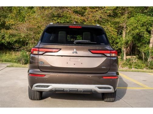 2022 Mitsubishi Outlander SEL