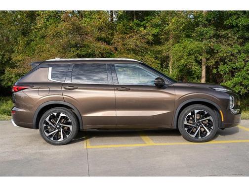2022 Mitsubishi Outlander SEL