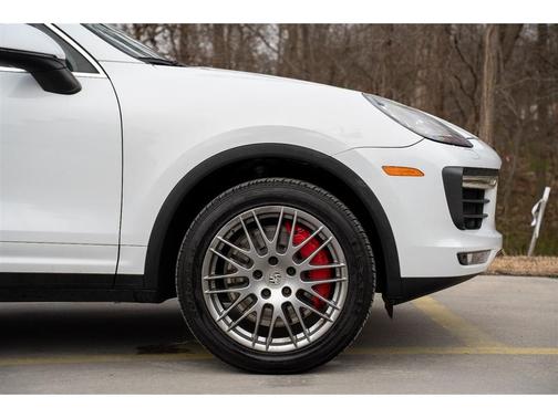 2015 Porsche Cayenne Turbo