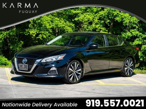 Super Black 2022 Nissan Altima SR FWD