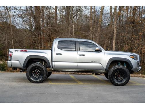 2022 Toyota Tacoma TRD Off Road