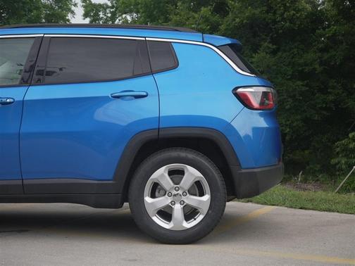 Laser Blue Pearlcoat 2020 Jeep Compass Latitude