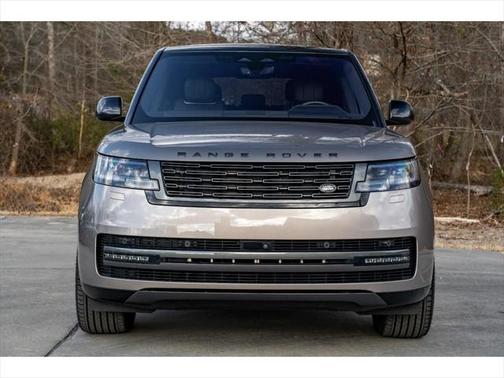 2023 Land Rover Range Rover P530 SE