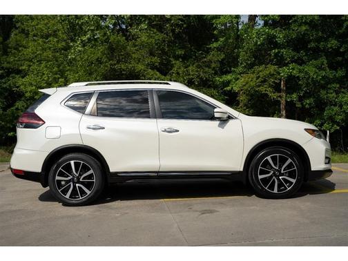2020 Nissan Rogue SL