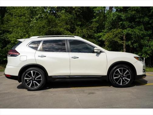 2020 Nissan Rogue SL
