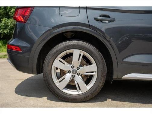 2018 Audi Q5 2.0T Premium Plus