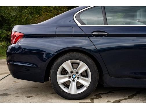 2012 BMW 528 SEDAN 4-DR