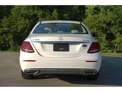 White 2019 Mercedes-Benz E-Class 4MATIC