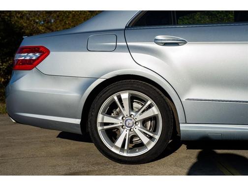 2013 Mercedes-Benz E-Class E350 4MATIC Sedan