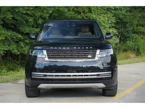 Black 2025 Land Rover Range Rover P400 SE 7 Seat