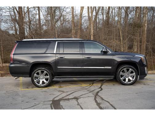 2019 Cadillac Escalade ESV Sport