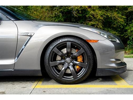2009 Nissan GT-R Premium