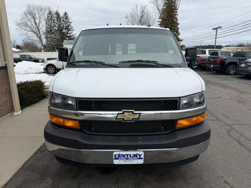 2024 Chevrolet Express 2500 RWD 2500 Regular Wheelbase WT