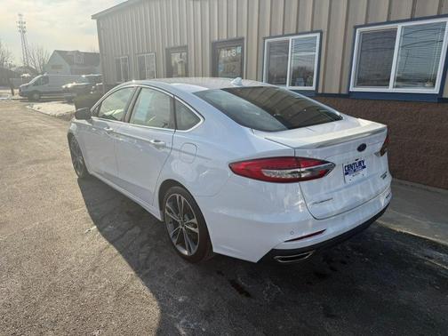 2020 Ford Fusion Titanium
