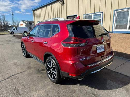 2020 Nissan Rogue SL