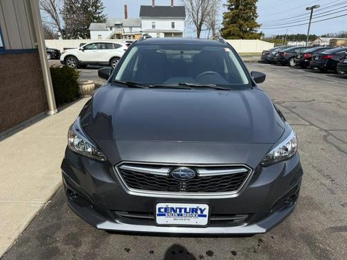 2019 Subaru Impreza 2.0i Premium