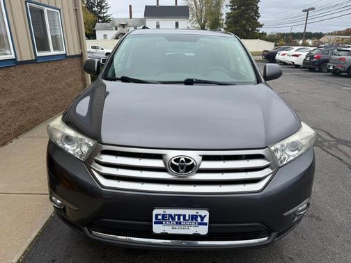2012 Toyota Highlander SE