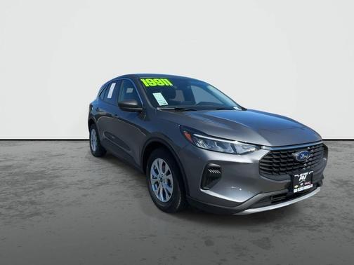 CARBONIZED GRAY METALLIC 2023 Ford Escape Active