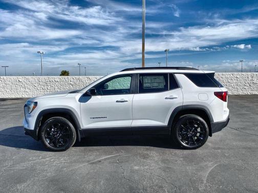 Summit White 2026 GMC Terrain FWD Elevation