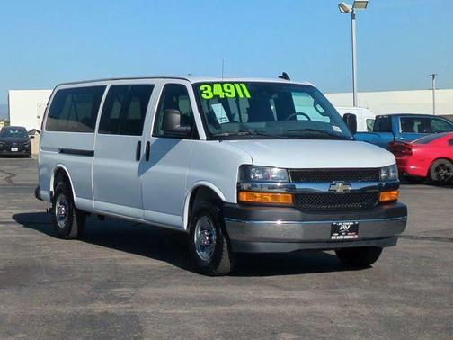 Summit White 2024 Chevrolet Express 3500 RWD 3500 Extended Wheelbase LT