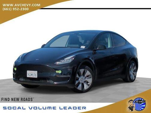 Solid Black 2023 Tesla Model Y Long Range Dual Motor All-Wheel Drive