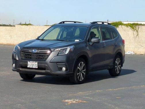 Magnetite Gray Metallic 2023 Subaru Forester Limited