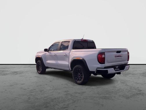 Summit White 2026 GMC Canyon Elevation