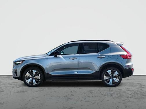 Gray 2023 Volvo XC40 Recharge Pure Electric Twin Plus