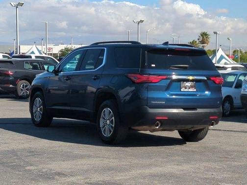 Northsky Blue Metallic 2023 Chevrolet Traverse LT Cloth