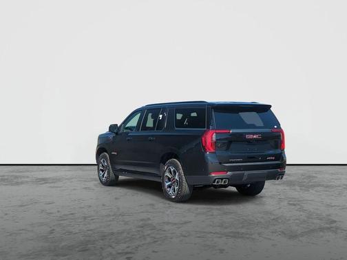 Onyx Black 2026 GMC Yukon XL 4WD AT4 Ultimate